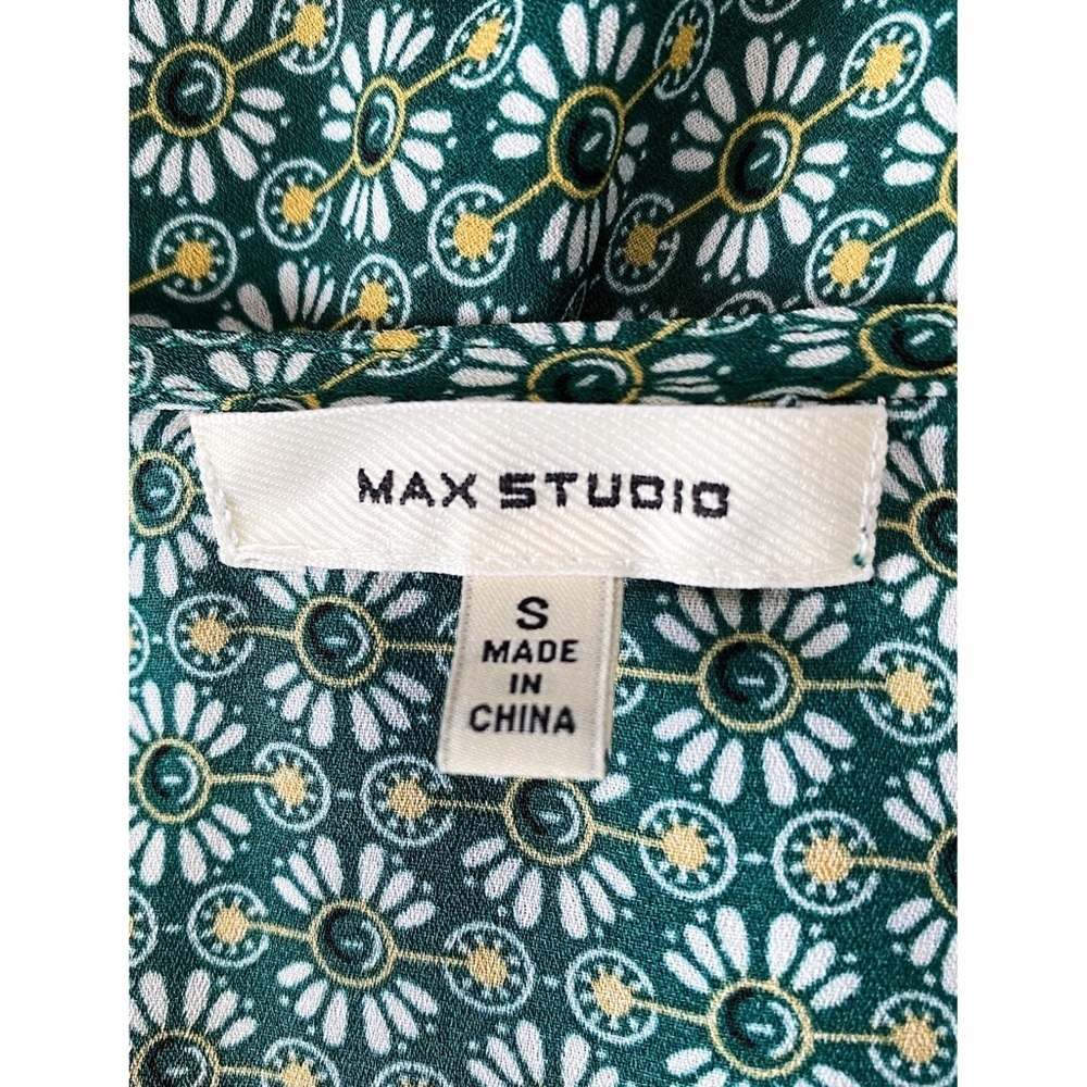 Max Studio Crepe Faux Wrap Short Sleeve Top, Green Floral - Size S - Picture 9 of 10
